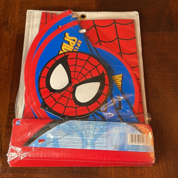 Wilton Marvel Spiderman Cupcake Cake Stand Birthday Party - Picture 5 of 6
